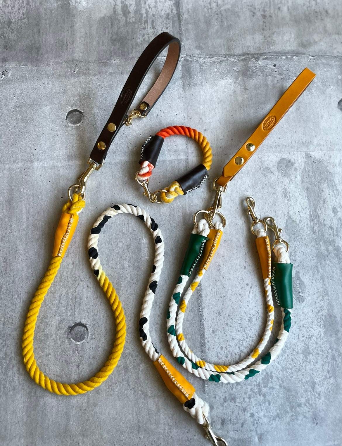 GRADATION Cow pattern ROPE LEAD single item