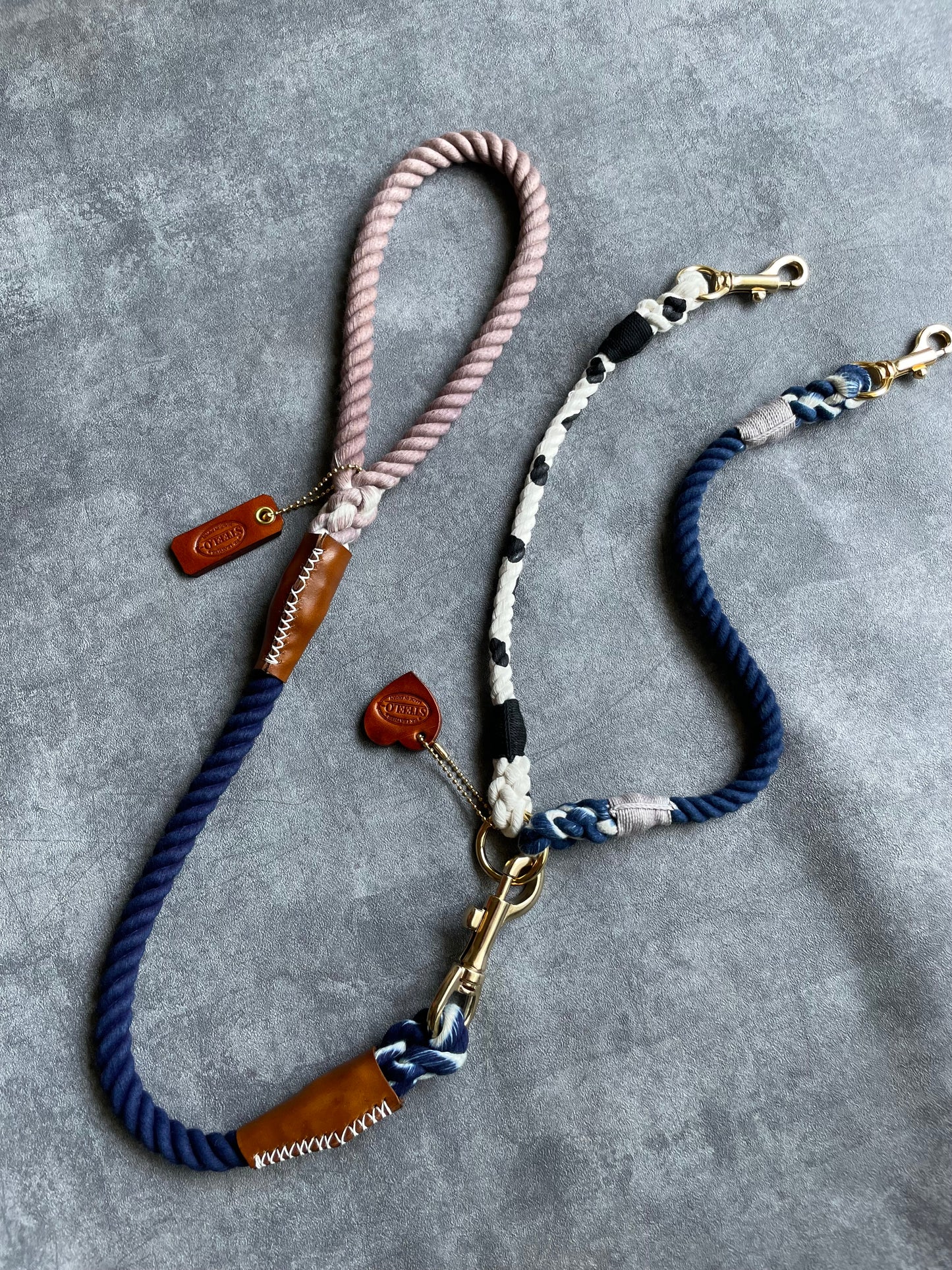 お手持ちのリードの先端に繋げて使える多頭引き/W LEAD/ 太さ9mm/各15kg迄