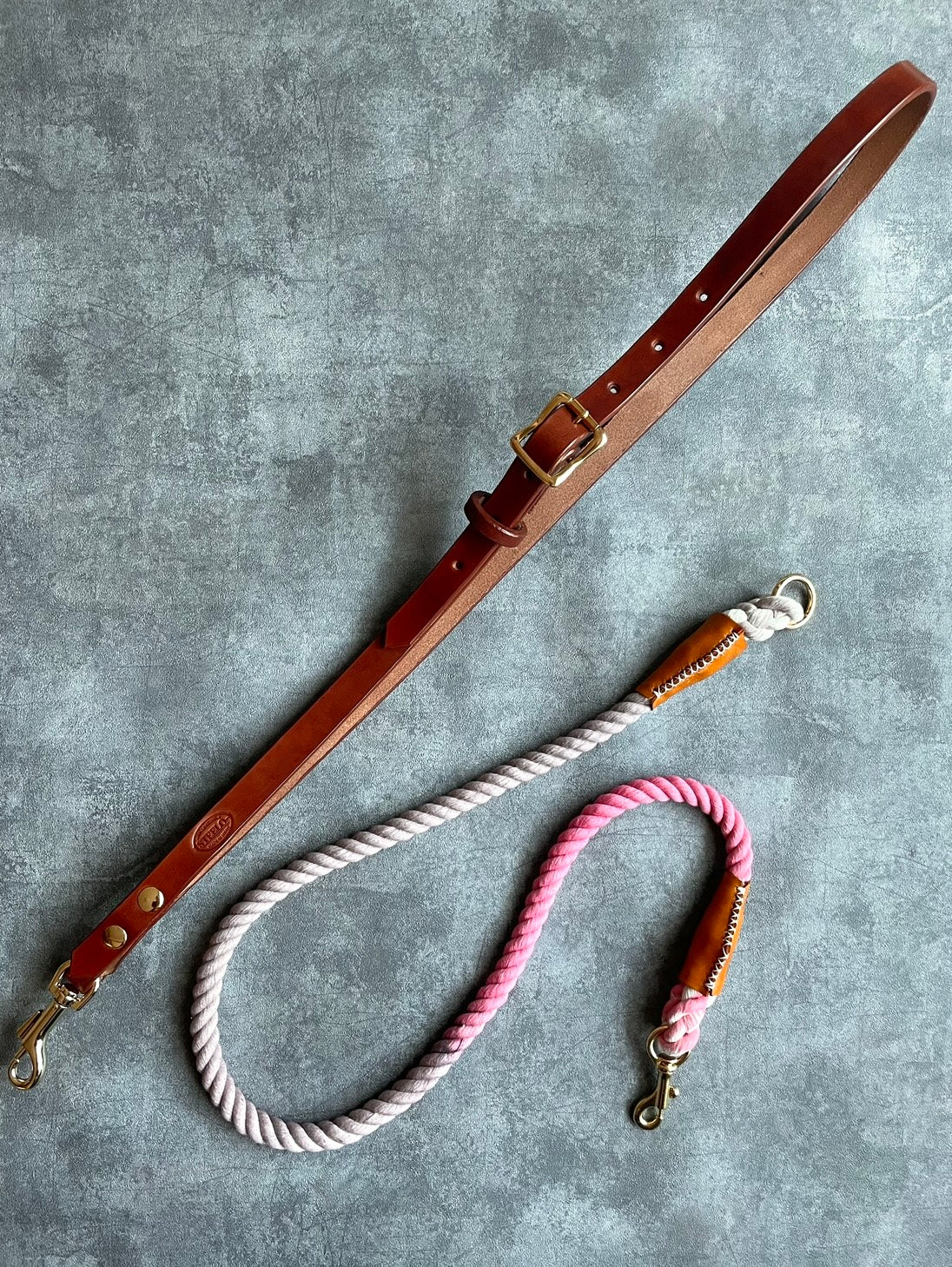 LEATHER SHOULDER STRAP