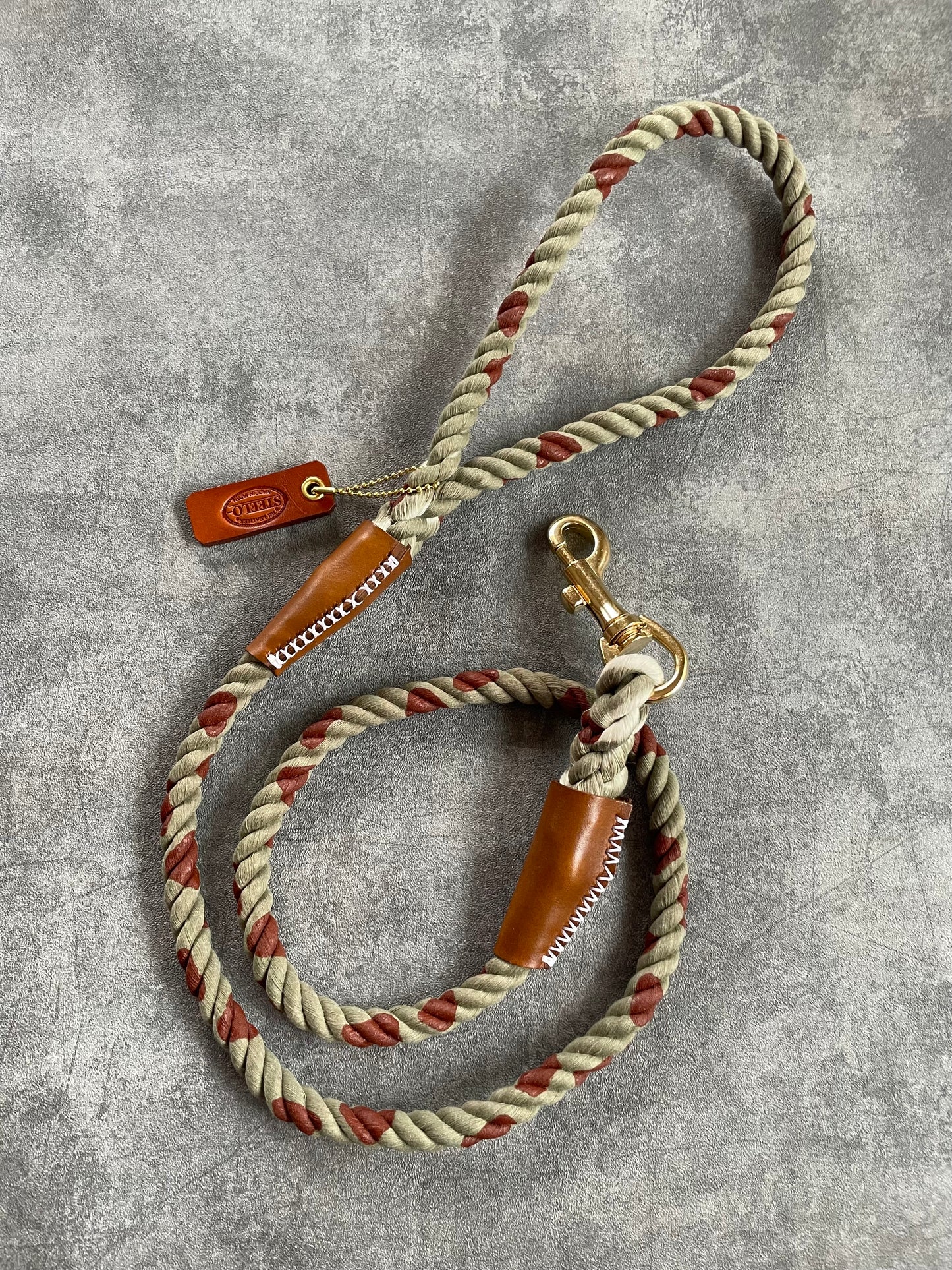COW PATTERN ROPE LEAD/太さ12mm/大型犬-超大型犬まで可