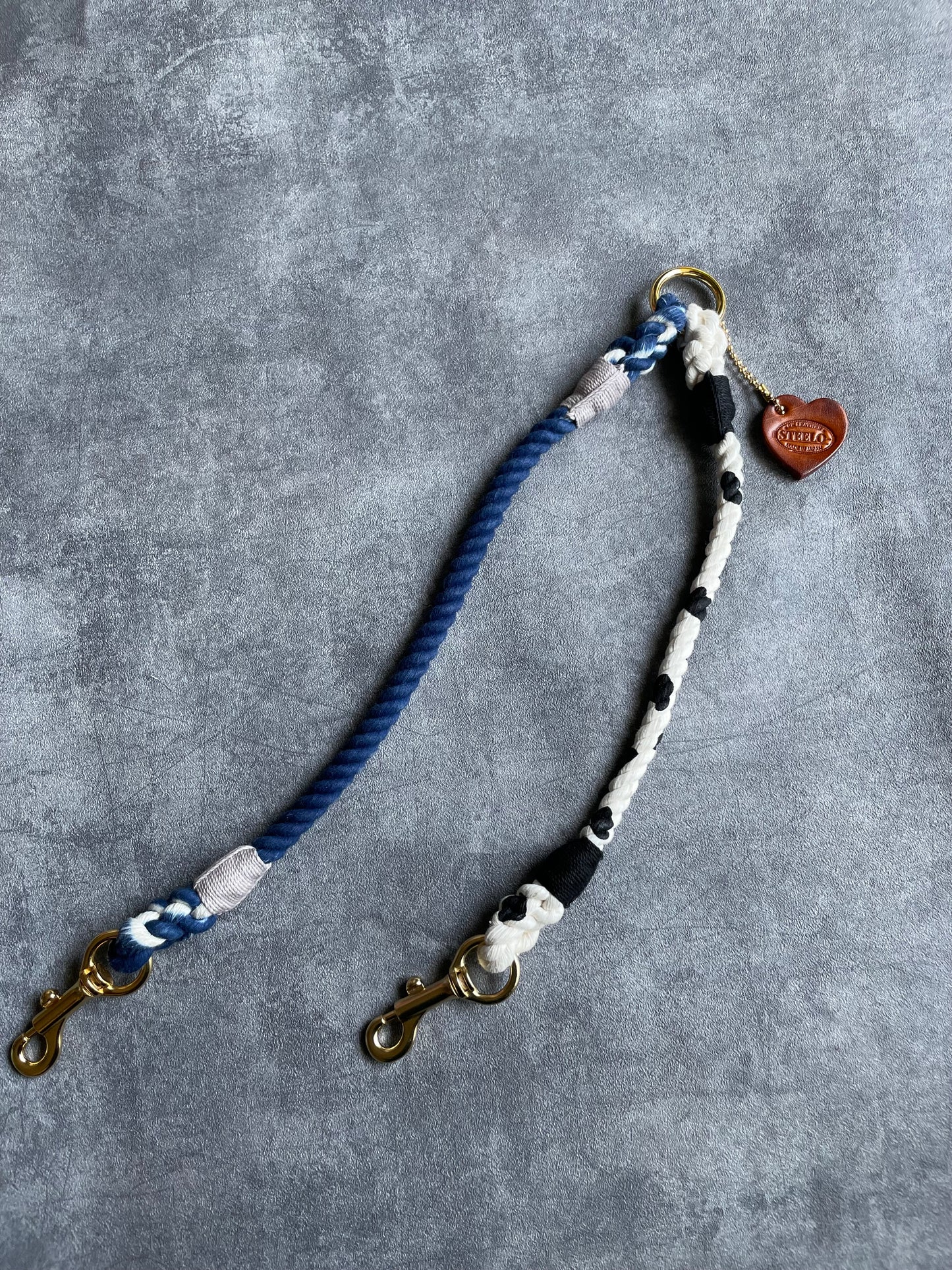 お手持ちのリードの先端に繋げて使える多頭引き/W LEAD/ 太さ9mm/各15kg迄