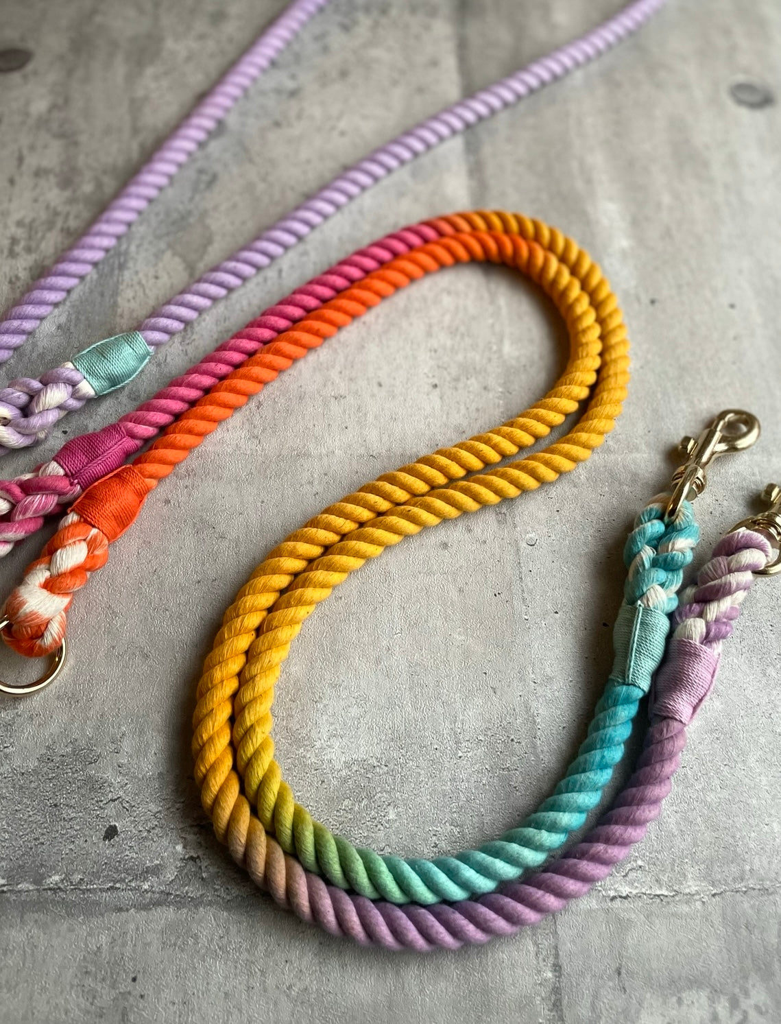 CUSTOM GRADATION ROPE LEAD single item