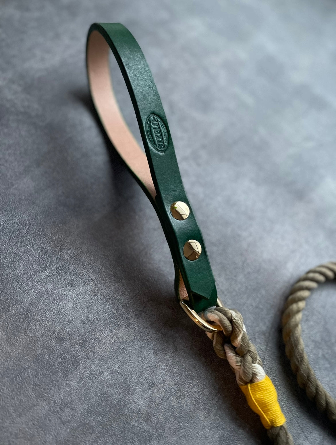 LEATHER ROPE LEAD / ORIGINAL KHAKI