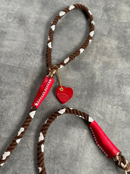 COW PATTERN ROPE LEAD/太さ9mm/15kg迄