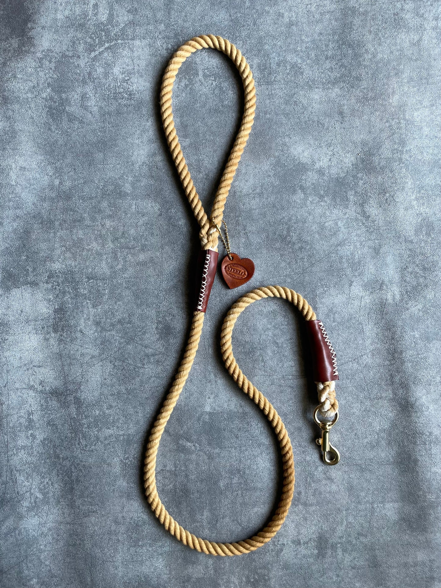 CASUAL ROPE LEAD/MILK TEA/太さ9mm/15kg迄