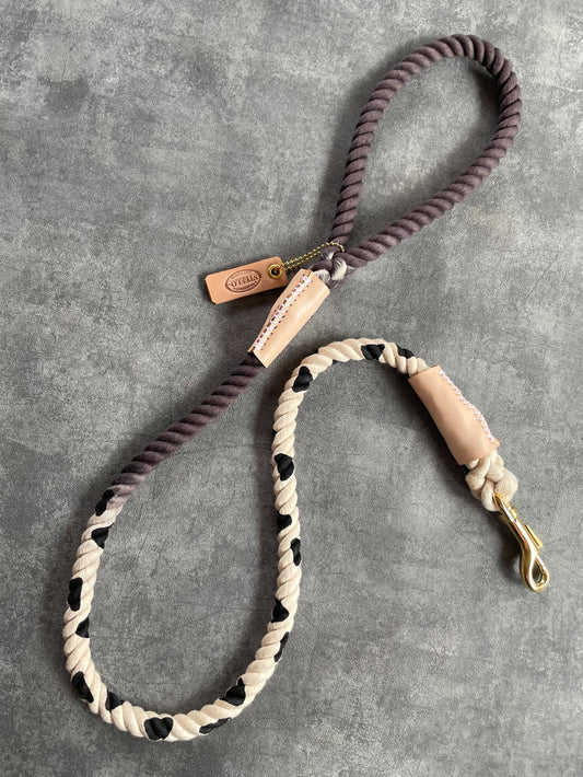 GRADATION COW PATTERN ROPE LEAD/太さ12mm/20kg迄