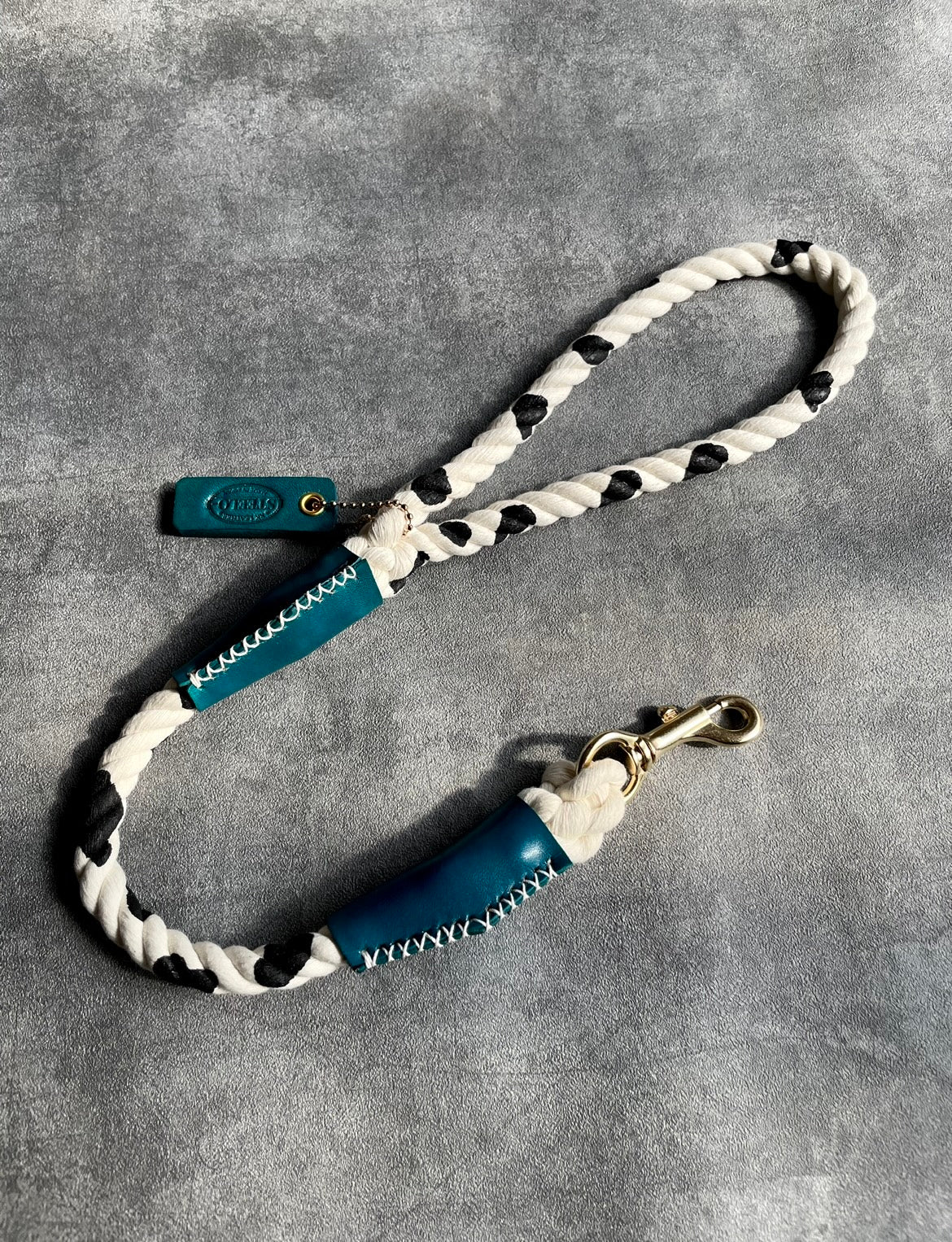 CUSTOM CASUAL Cow pattern ROPE LEAD